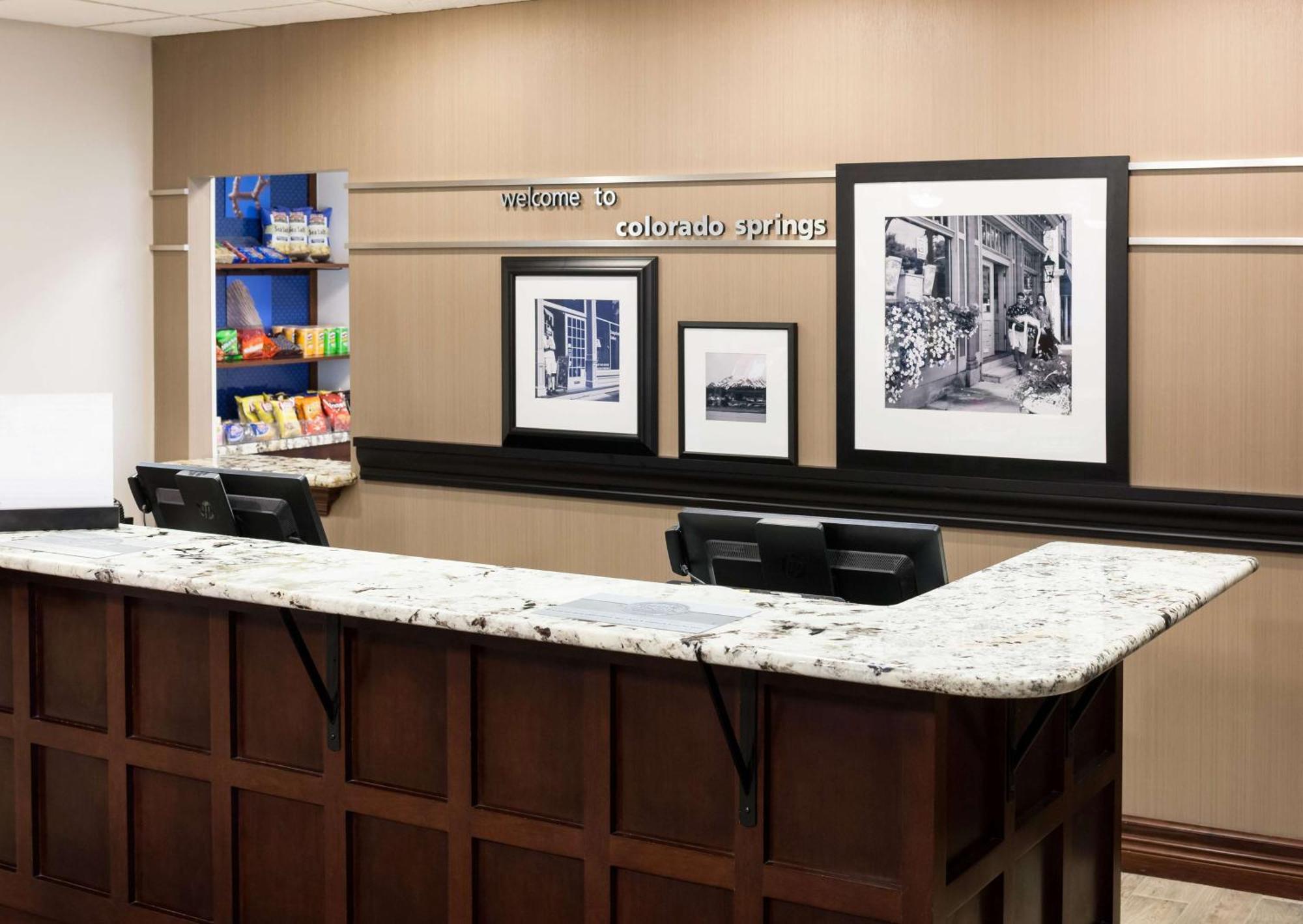 Hampton Inn & Suites Colorado Springs/I-25 South Dış mekan fotoğraf